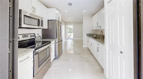 1550 NE 11th Street Homestead FL 33033