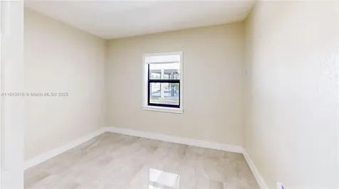 1550 NE 11th Street Homestead FL 33033