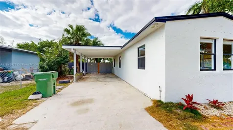 1550 NE 11th Street Homestead FL 33033
