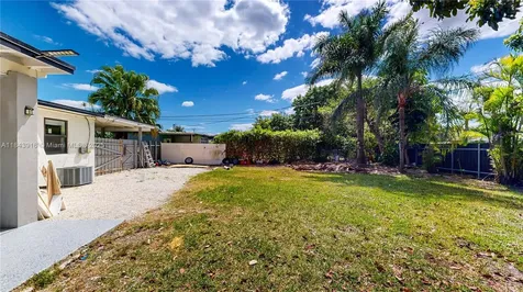 1550 NE 11th Street Homestead FL 33033
