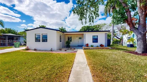 1550 NE 11th Street Homestead FL 33033