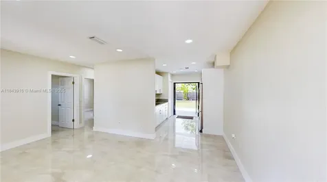 1550 NE 11th Street Homestead FL 33033