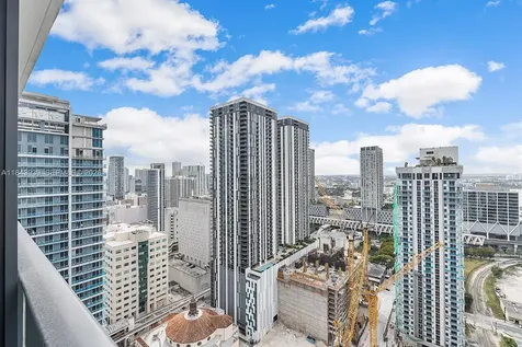 159 NE 6th Street Miami FL 33132