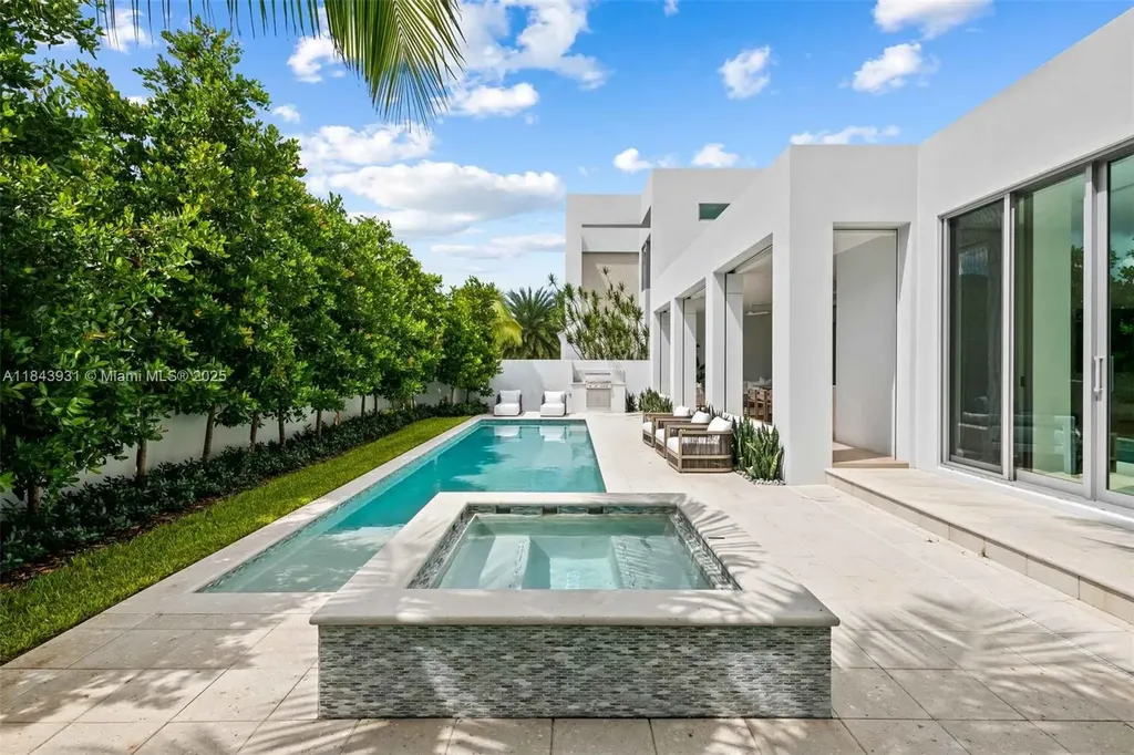 1280 S Ocean Boulevard Delray Beach FL 33483