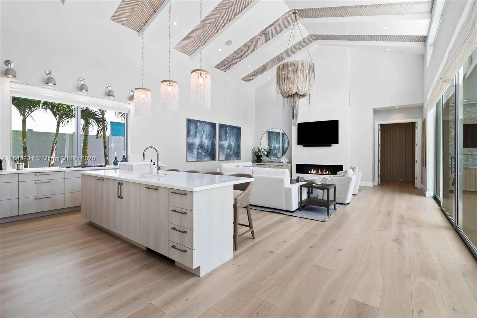 1280 S Ocean Boulevard Delray Beach FL 33483