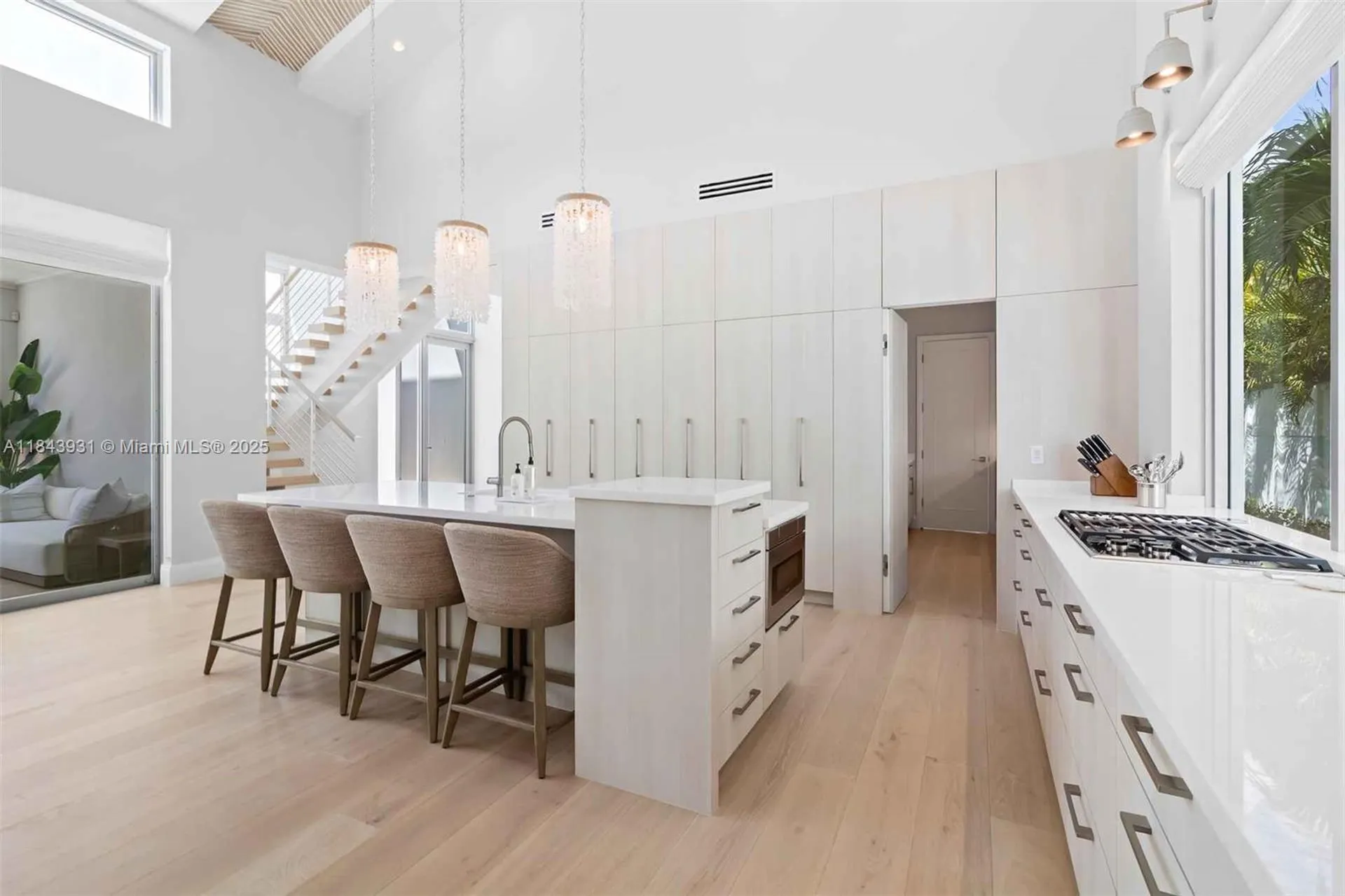 1280 S Ocean Boulevard Delray Beach FL 33483