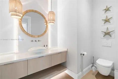 1280 S Ocean Boulevard Delray Beach FL 33483