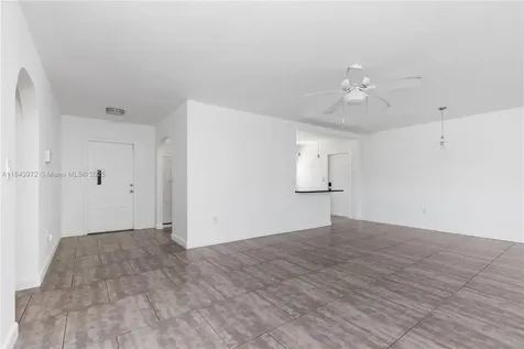 9215 SW 178th Terrace Palmetto Bay FL 33157