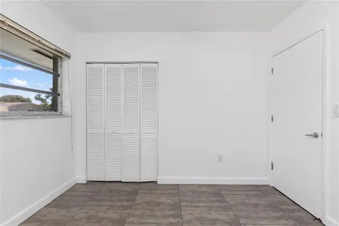 9215 SW 178th Terrace Palmetto Bay FL 33157