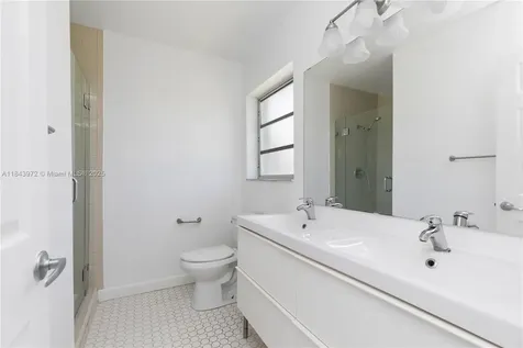 9215 SW 178th Terrace Palmetto Bay FL 33157