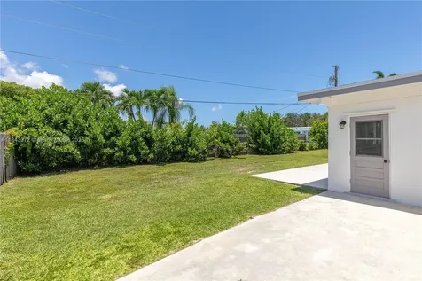 9215 SW 178th Terrace Palmetto Bay FL 33157