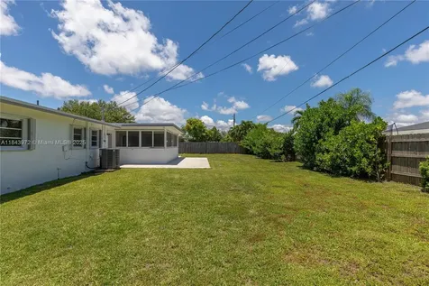 9215 SW 178th Terrace Palmetto Bay FL 33157