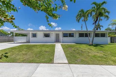 9215 SW 178th Terrace Palmetto Bay FL 33157