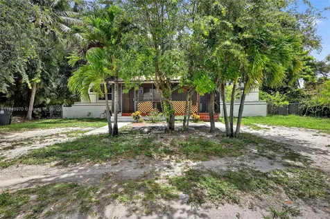 North Miami FL 33161