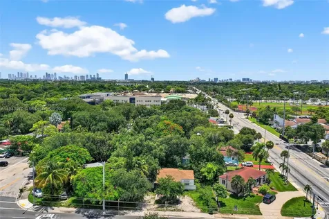North Miami FL 33161