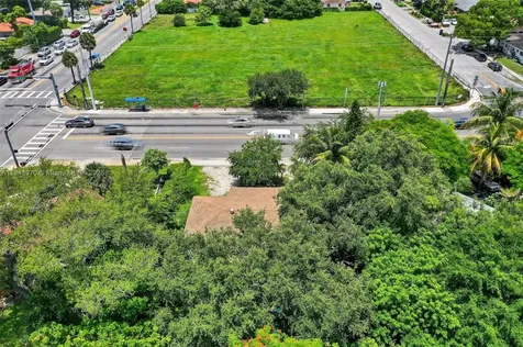 North Miami FL 33161