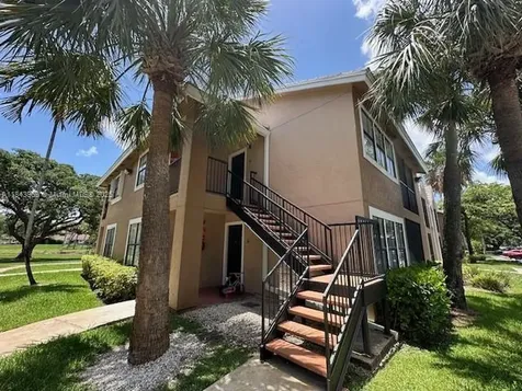 15590 SW 106th Lane Miami FL 33196