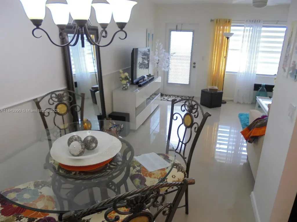 400 Brighton J Boca Raton FL 33434