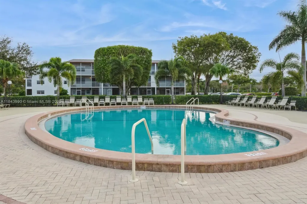 400 Brighton J Boca Raton FL 33434
