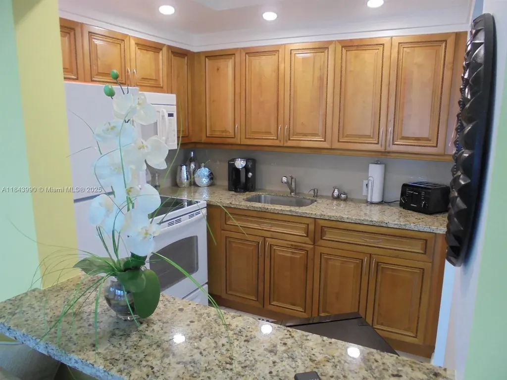 400 Brighton J Boca Raton FL 33434