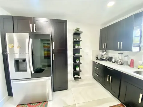 739 NW 112th Street Miami FL 33168
