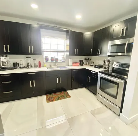 739 NW 112th Street Miami FL 33168