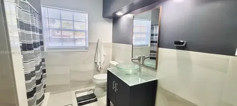 739 NW 112th Street Miami FL 33168