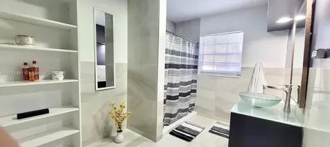 739 NW 112th Street Miami FL 33168