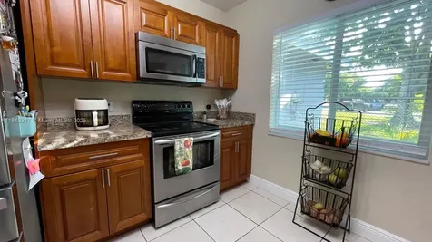 1445 NW 116th Terrace Miami FL 33167