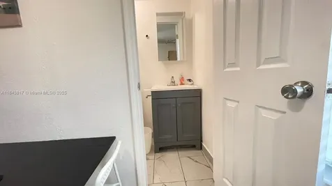 1445 NW 116th Terrace Miami FL 33167