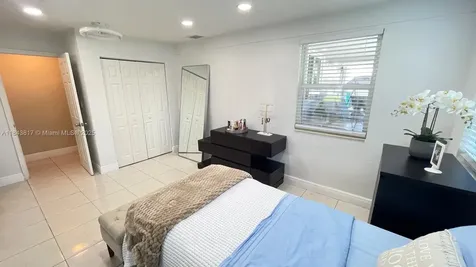 1445 NW 116th Terrace Miami FL 33167