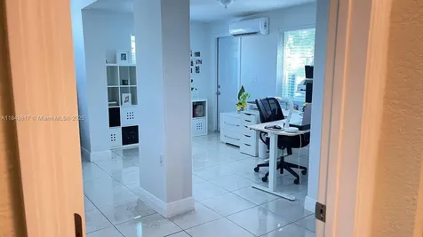1445 NW 116th Terrace Miami FL 33167