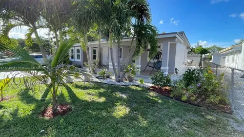 1445 NW 116th Terrace Miami FL 33167