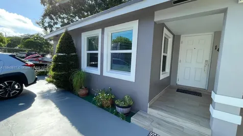 1445 NW 116th Terrace Miami FL 33167