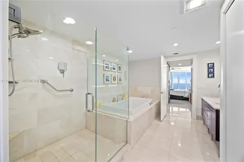 17001 Collins Avenue Sunny Isles Beach FL 33160