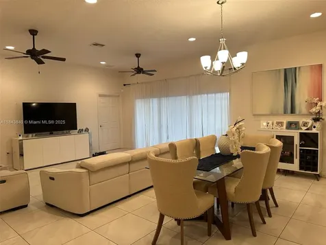 210 SW 4th Street Dania Beach FL 33004