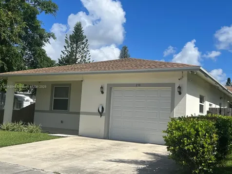 210 SW 4th Street Dania Beach FL 33004