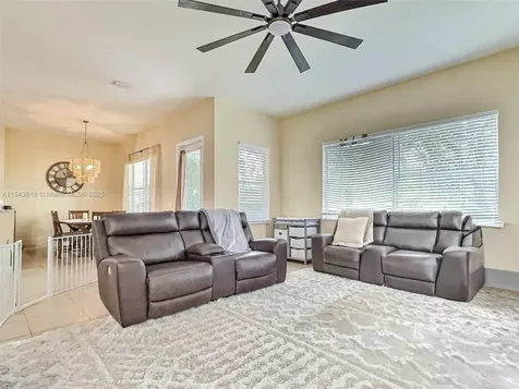 1094 Grove Park Circle Boynton Beach FL 33436