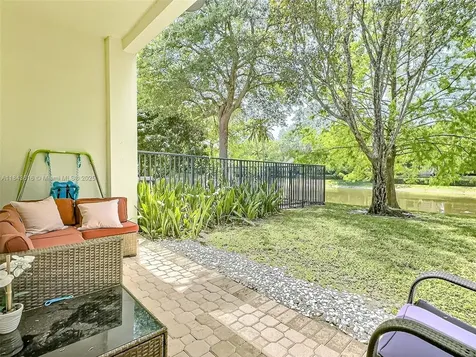 1094 Grove Park Circle Boynton Beach FL 33436