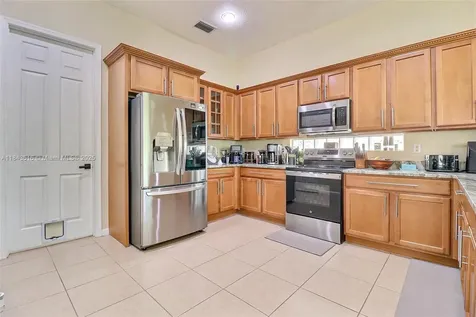1094 Grove Park Circle Boynton Beach FL 33436