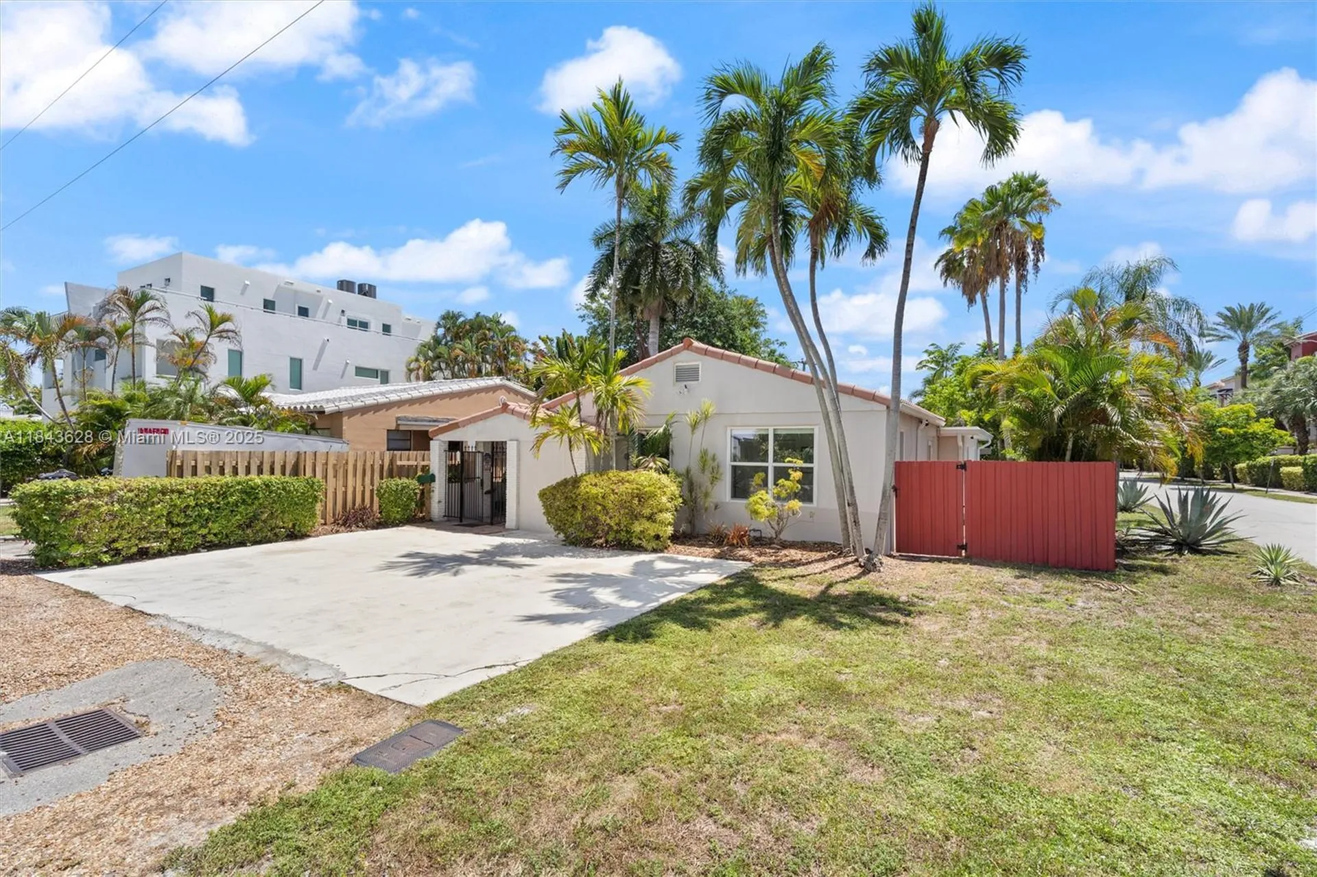 1100 NE 17th Terrace Fort Lauderdale FL 33304