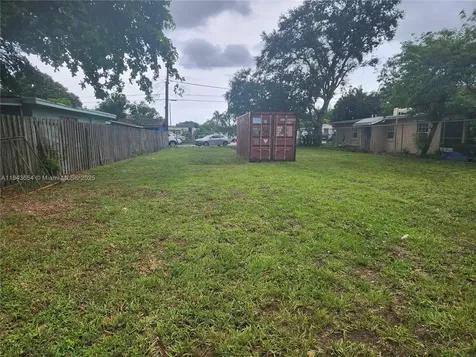 315 N 61st Avenue Hollywood FL 33024