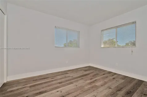 2330 NW 11th Street Miami FL 33125