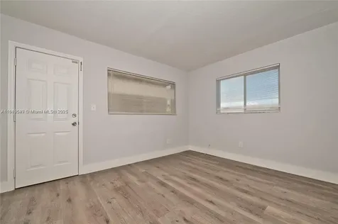 2330 NW 11th Street Miami FL 33125