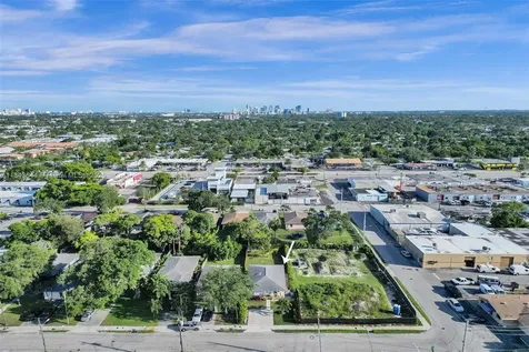 320 NE 33rd Street Oakland Park FL 33334
