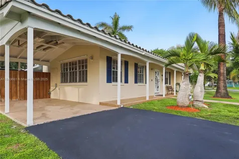 9455 SW 181st Street Palmetto Bay FL 33157