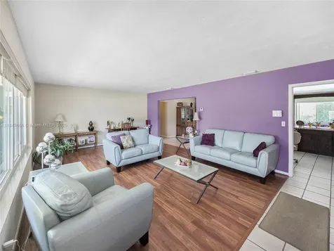 2101 NW 119th Avenue Pembroke Pines FL 33026