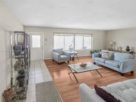 2101 NW 119th Avenue Pembroke Pines FL 33026