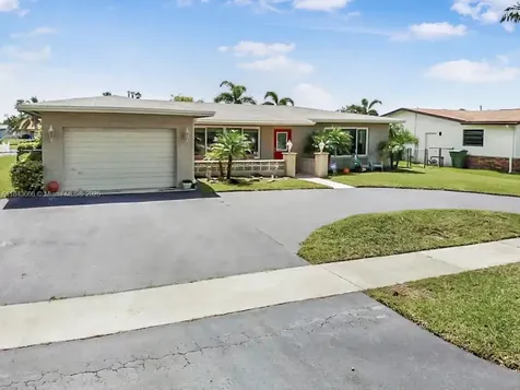 2101 NW 119th Avenue Pembroke Pines FL 33026