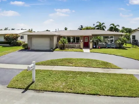 2101 NW 119th Avenue Pembroke Pines FL 33026